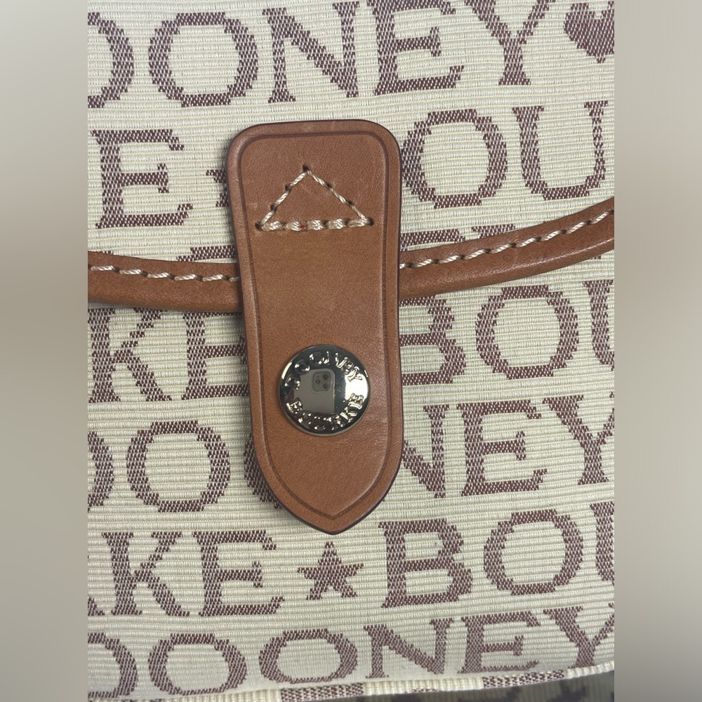 “HostPick” VTG DOONEY & BOURKE Cross body Bag  Purse Shoulder - Picture 4 of 6